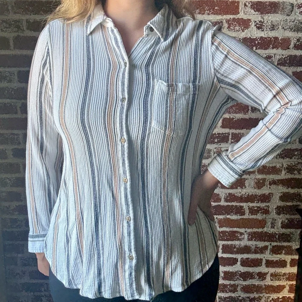 Sonoma Striped button down neutral blouse - Picture 2 of 8